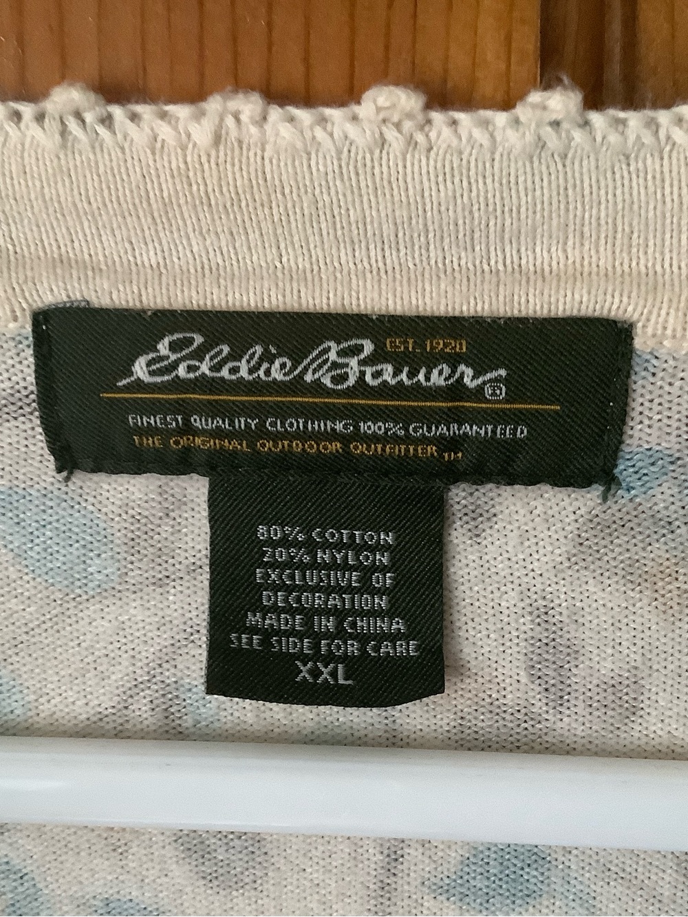Eddie Bauer cardigan - Picture 2 of 4
